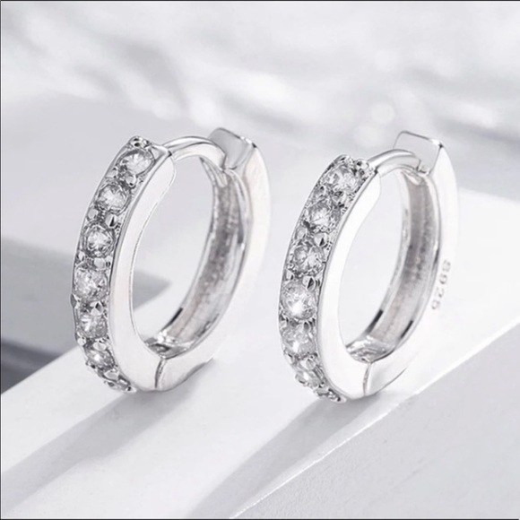 New 925 Sterling Silver Round Diamond Huggie Hoops - Picture 2 of 7